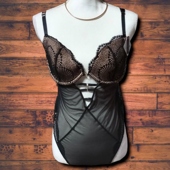 Adore Me Body Suit - Picture 1 of 8